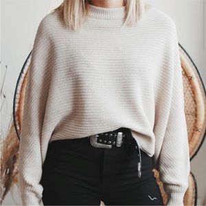 Seven Sisters Sweater M
